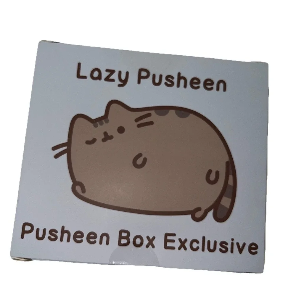 (3/B24)Lazy Pusheen Plastic Cat Figurine‎